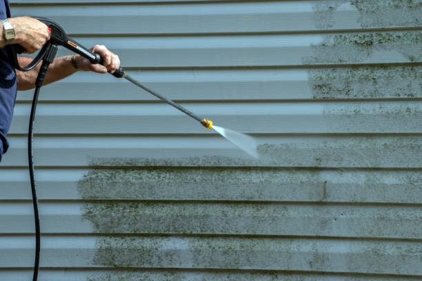 Why Choose Our Certified Pressure Washing Experts for Your Project Needs in Lake Lakengren, OH?